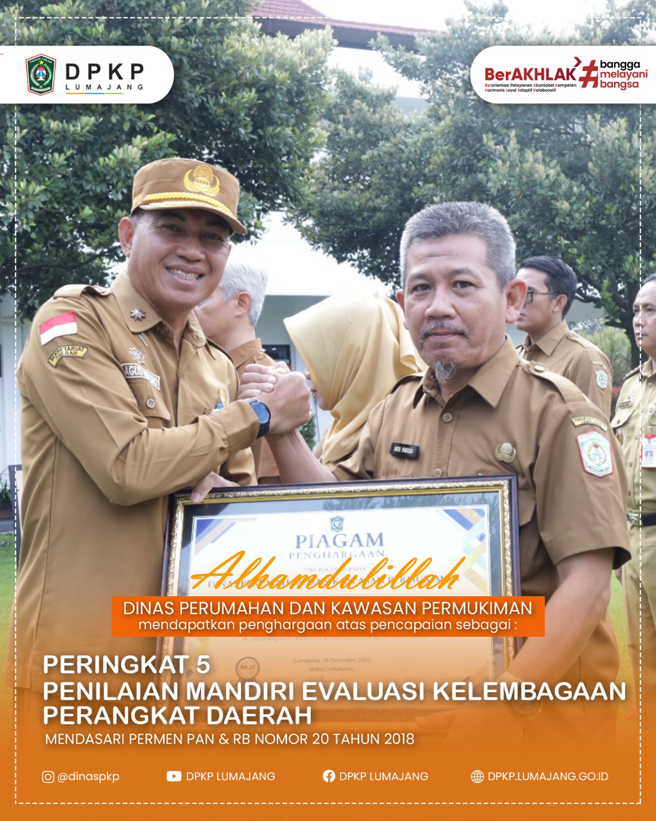 Dinas Perumahan dan Kawasan Permukiman Kabupaten Lumajang berhasil meraih penghargaan sebagai Peringkat 5 dalam Penilaian Mandiri Evaluasi Kelembagaan Perangkat Daerah